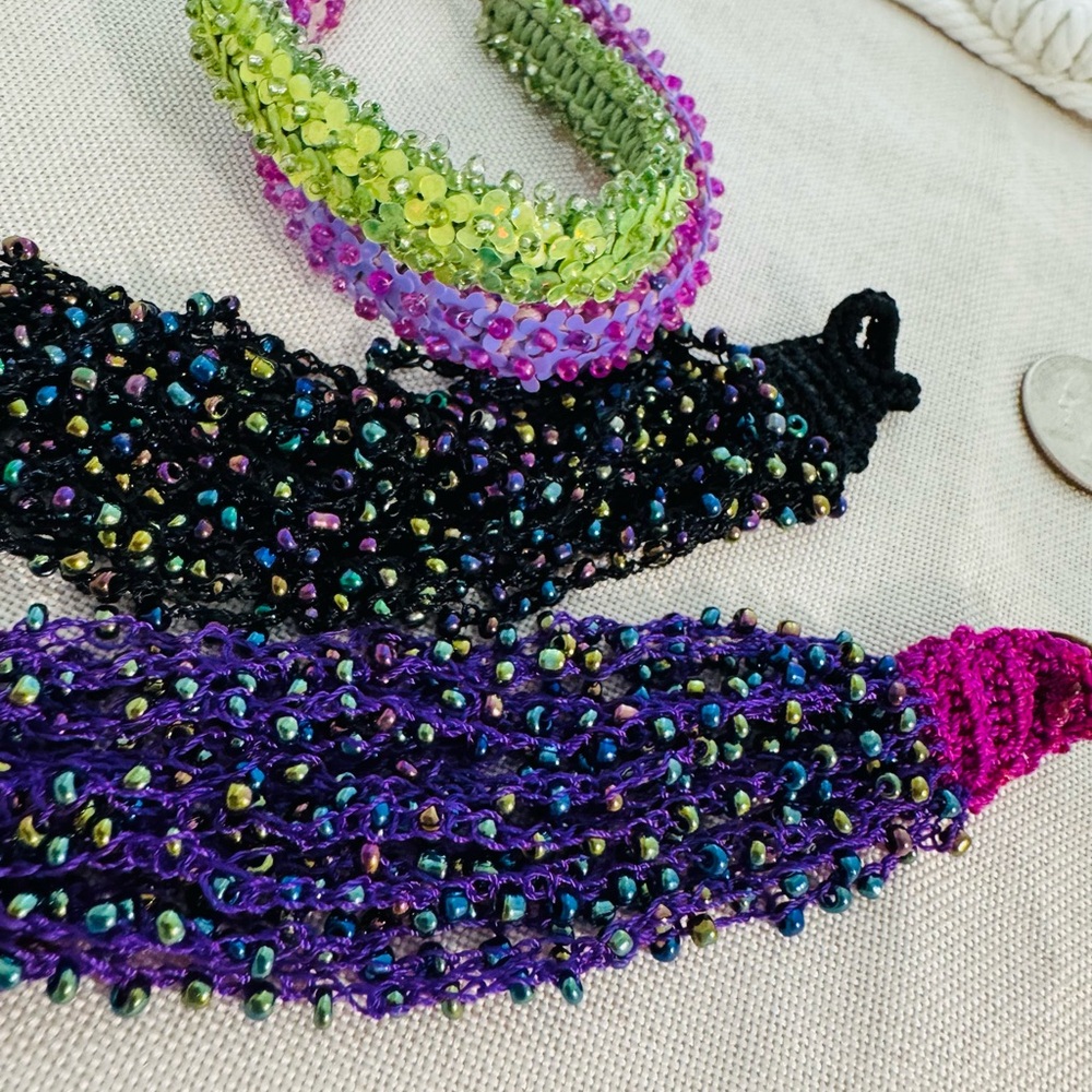 Handmade Beaded Bracelets Bundle seed beads Black Purple Green 7” Y2K - Picture 4 of 6